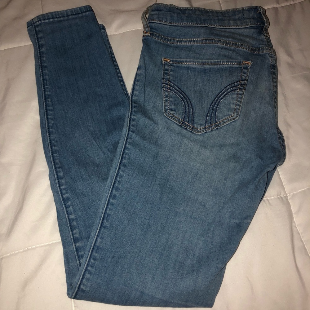 Hollister jeans